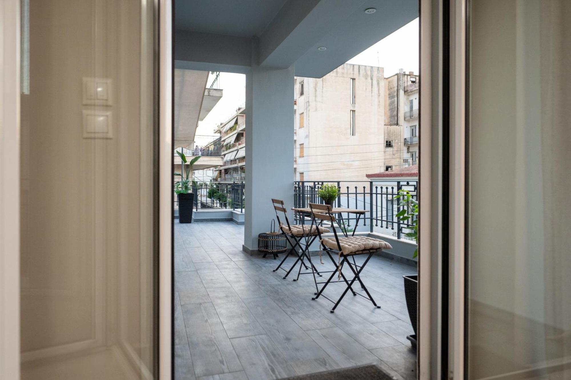 Il Centro Apartment เอยิโอ ภายนอก รูปภาพ