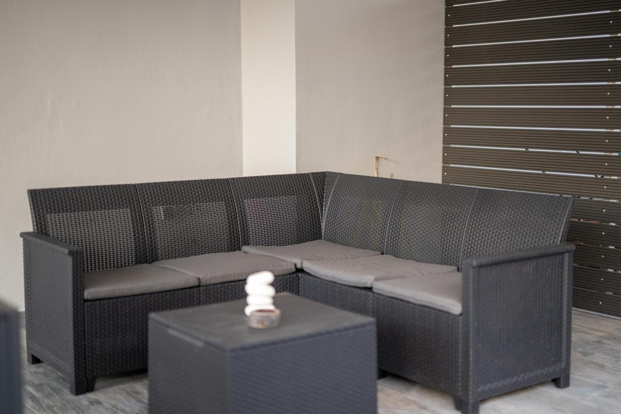 Il Centro Apartment เอยิโอ ภายนอก รูปภาพ