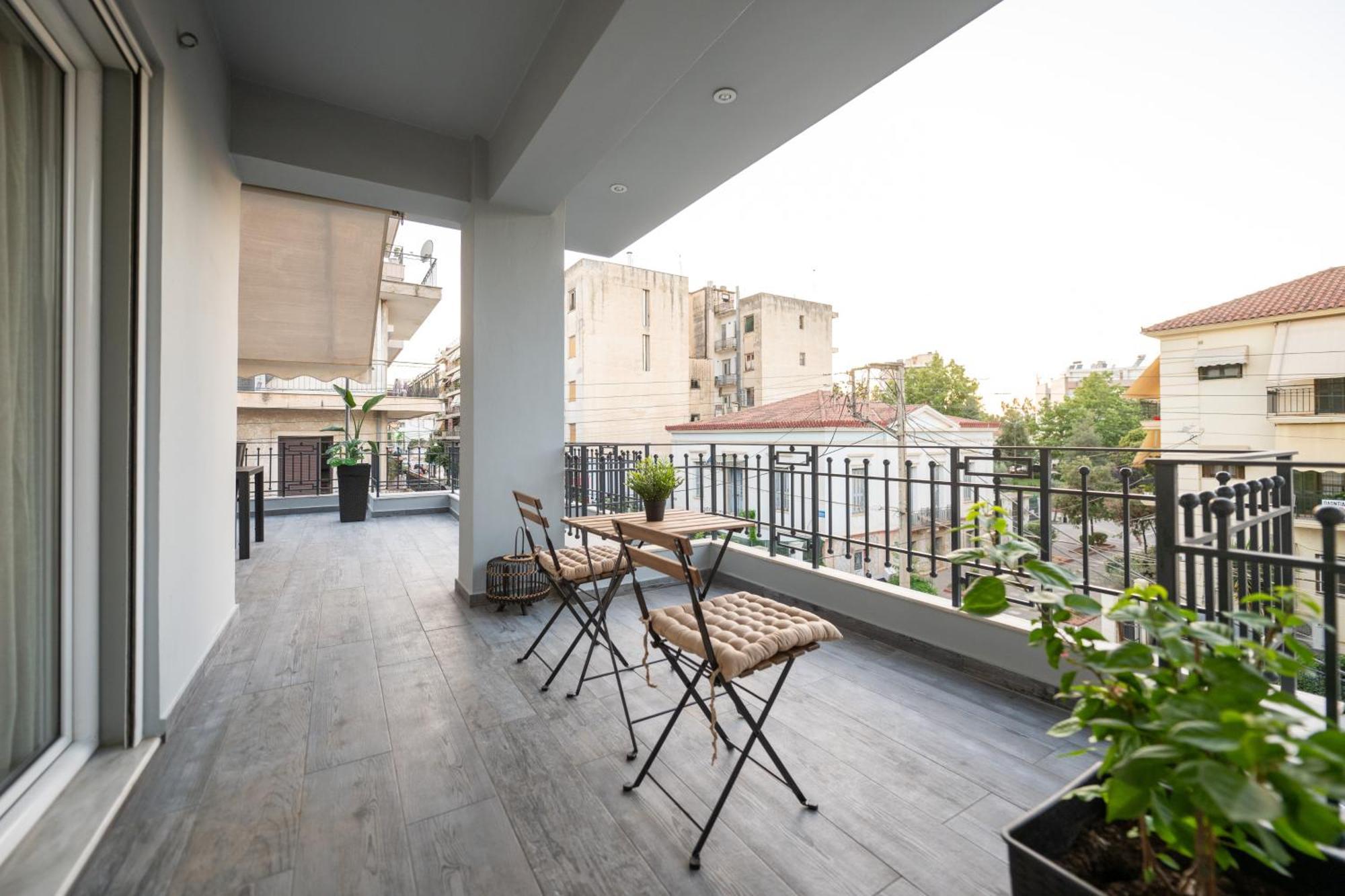 Il Centro Apartment เอยิโอ ภายนอก รูปภาพ
