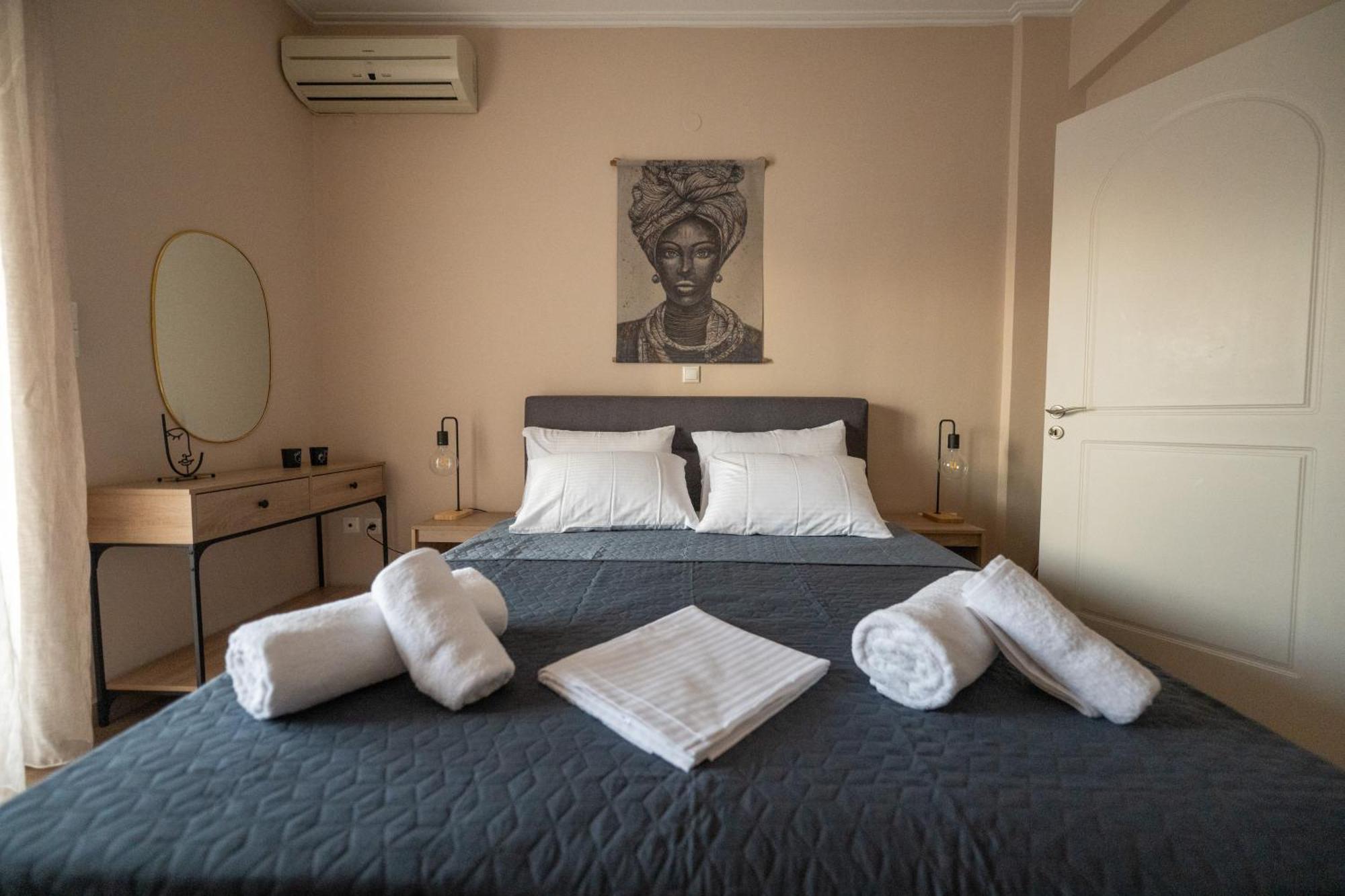 Il Centro Apartment เอยิโอ ภายนอก รูปภาพ